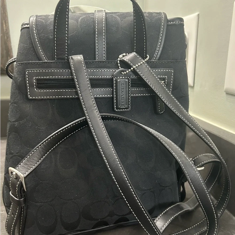 Coach Black Signature Canvas Drawstring Rucksack - Picture 2 of 4